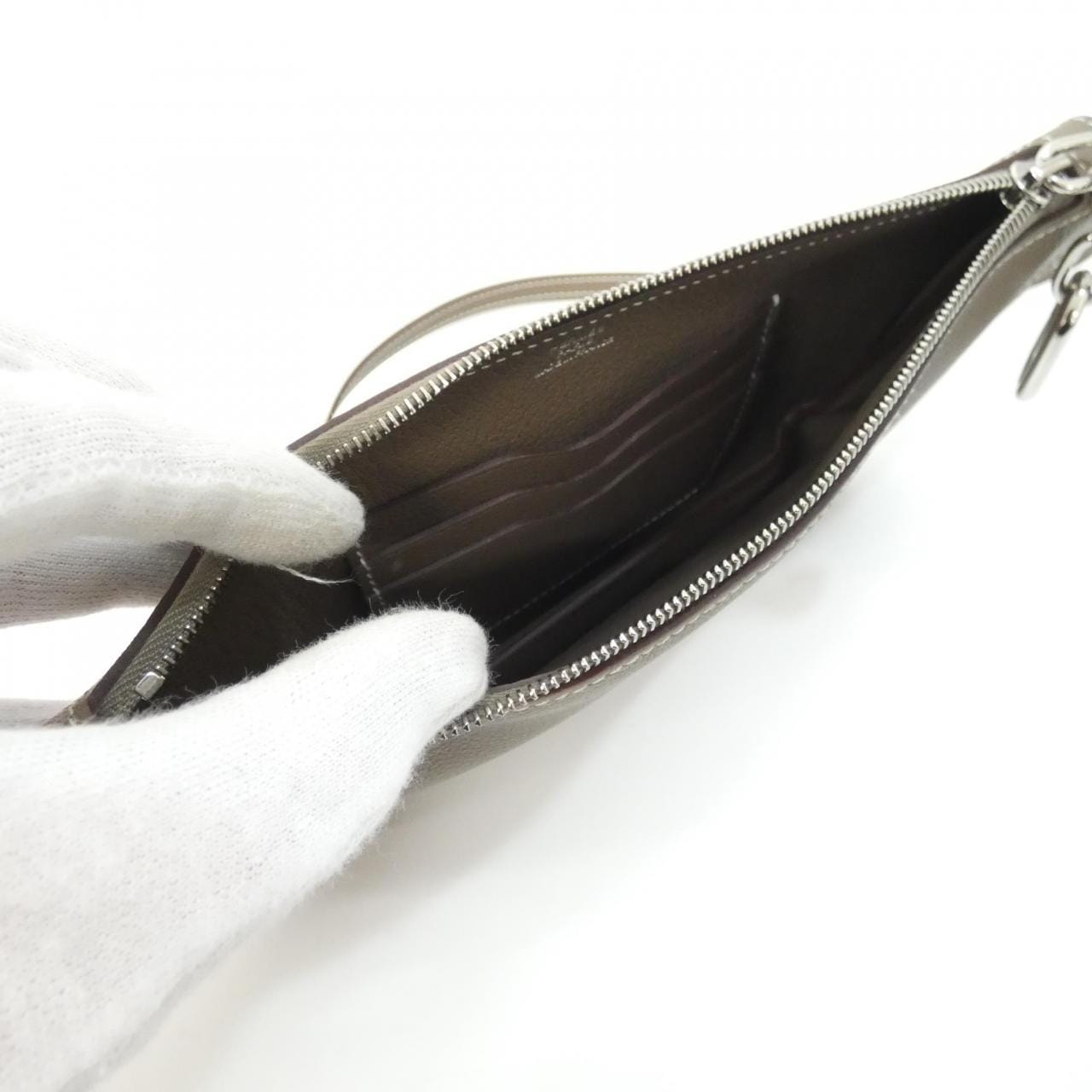 エルメス ジップアンゴー トゥー ゴー シェーヌ ダンクル 086888CK ポーチ