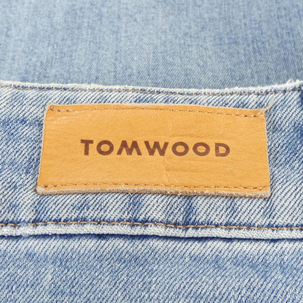 トムウッド TOMWOOD ジーンズ