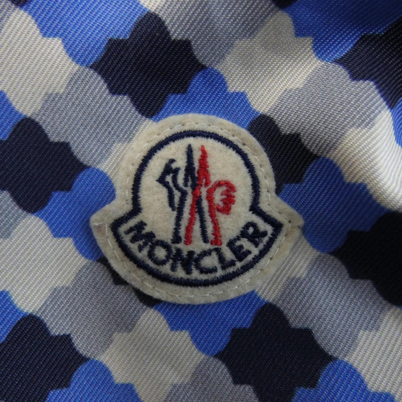 モンクレール MONCLER ブルゾン