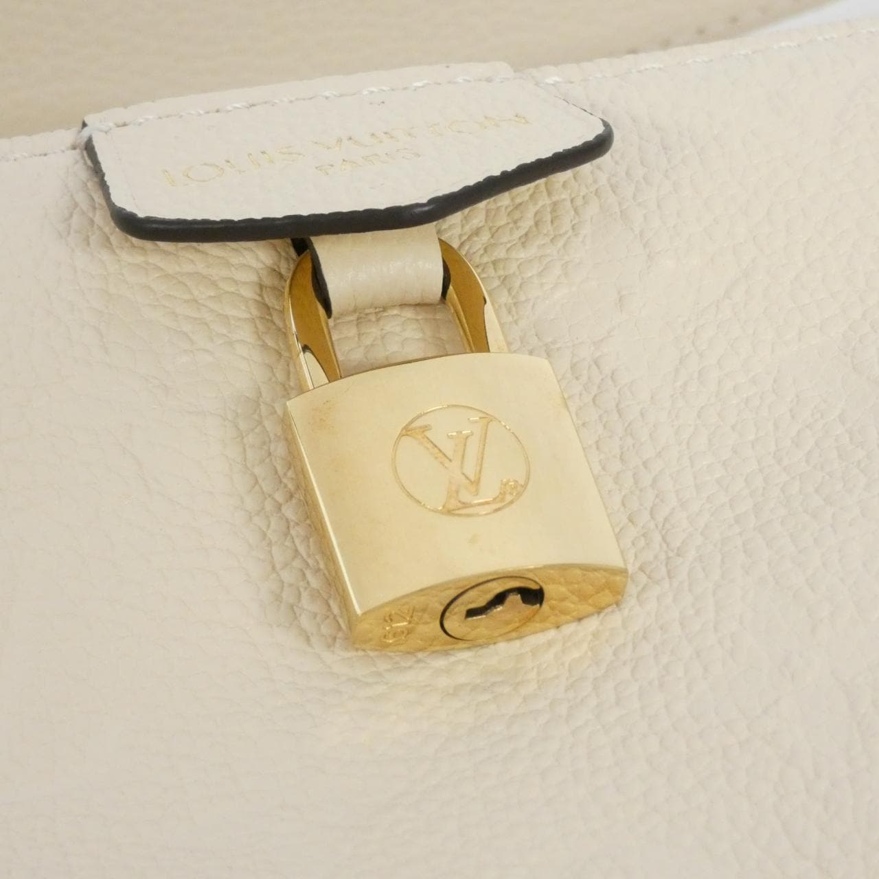 LOUIS VUITTON Monogram Empreinte Sac Spall M46609 单肩包