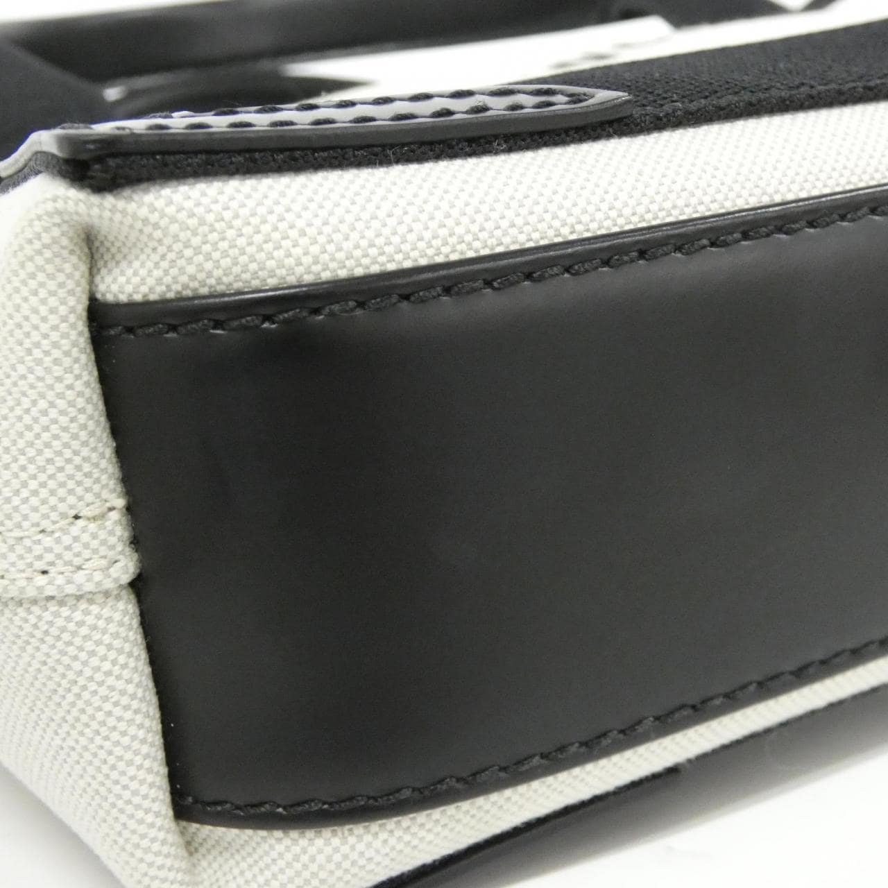 バレンシアガ ネイビー カバス XS 390346 2HH3N バッグ