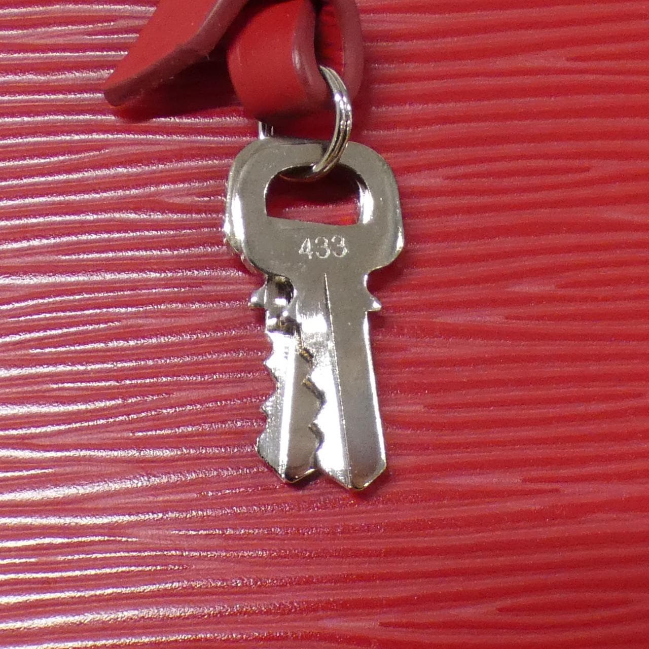 LOUIS VUITTON Epi Pont Neuf PM M5907E Bag