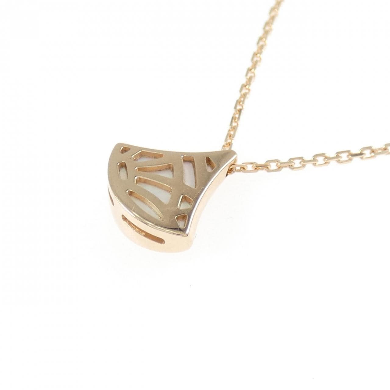 BVLGARI Diva Dream Mini Necklace