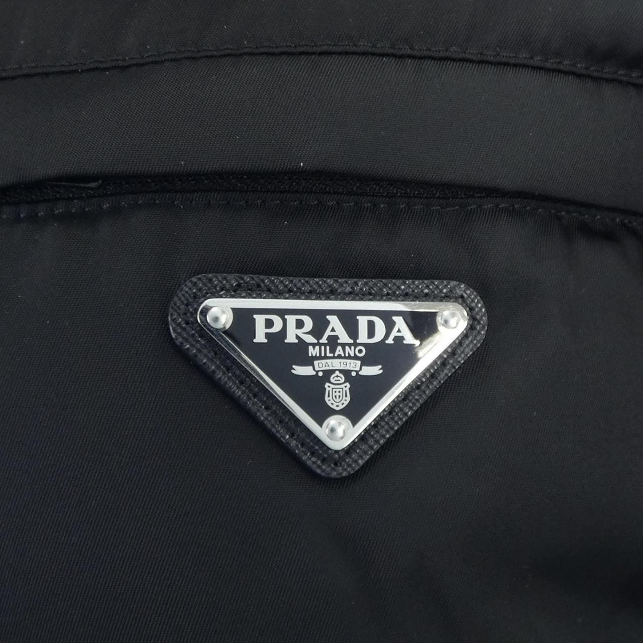 プラダ PRADA ダウンジャケット