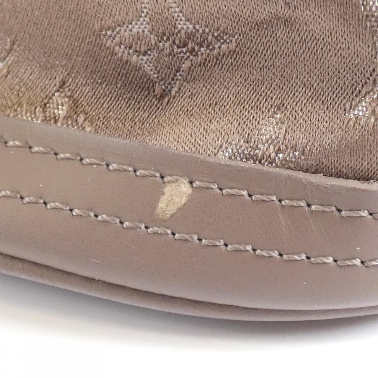 LOUIS VUITTON Monogram Satin 小水桶包 M92145