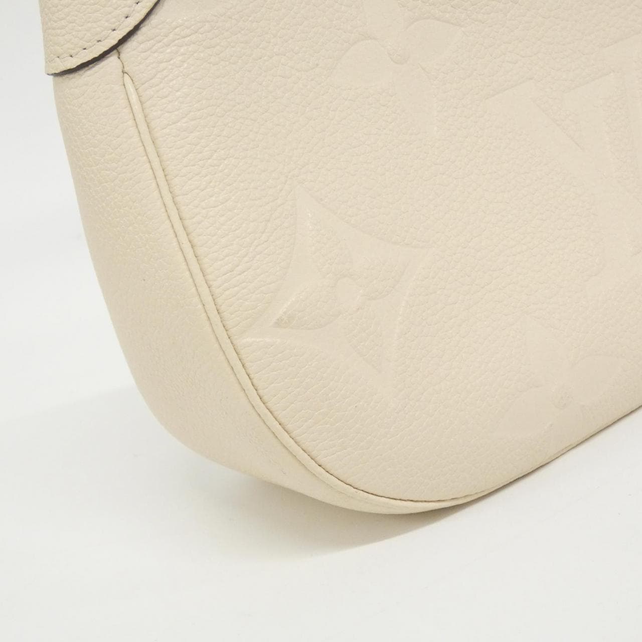 LOUIS VUITTON Monogram Empreinte Bagatelle M46099 包