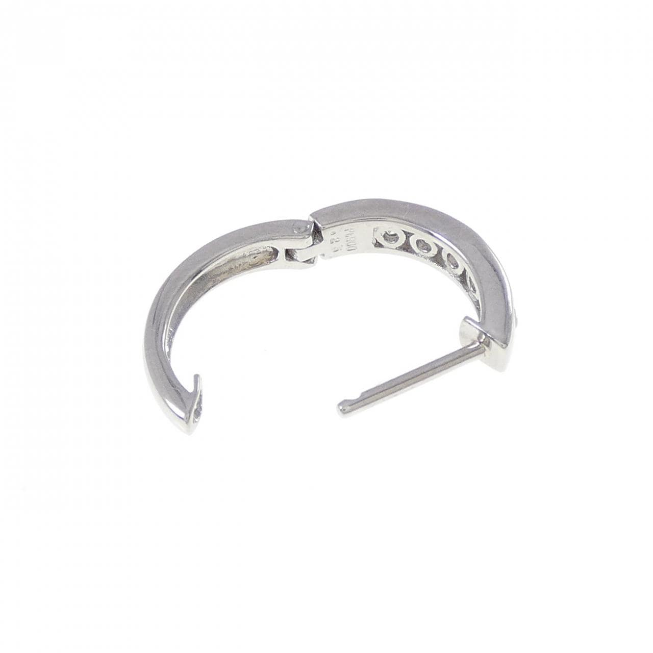 PT900 ダイヤモンド ピアス 0.25CT 片耳