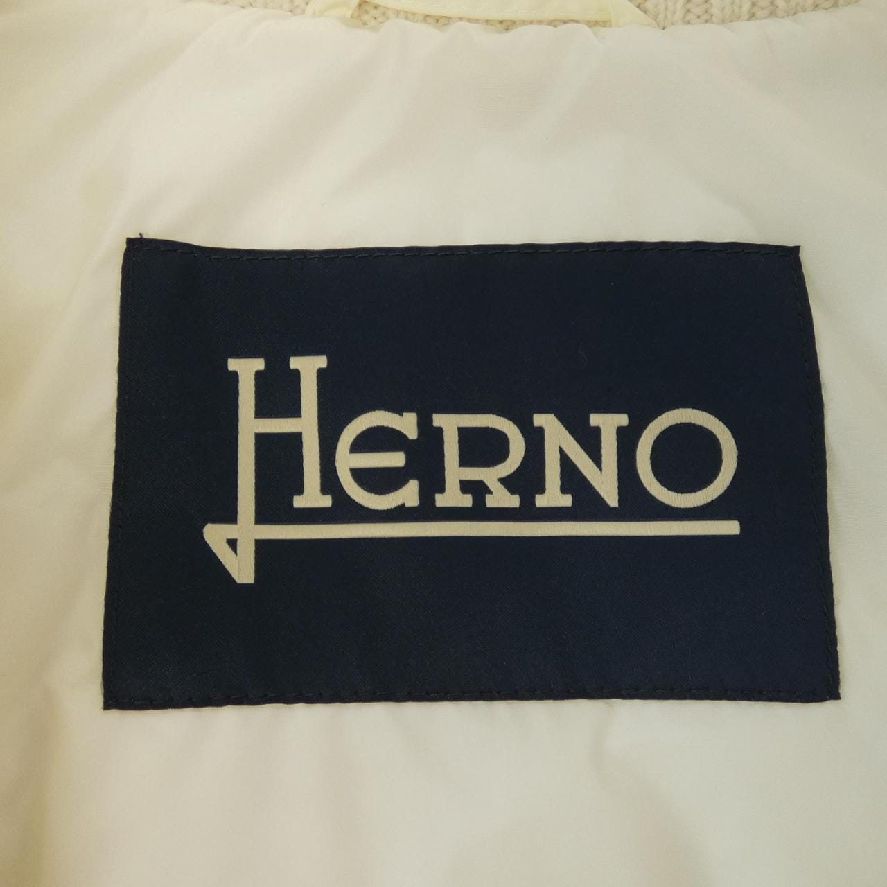 ヘルノ Herno PI001151U ダウンベスト