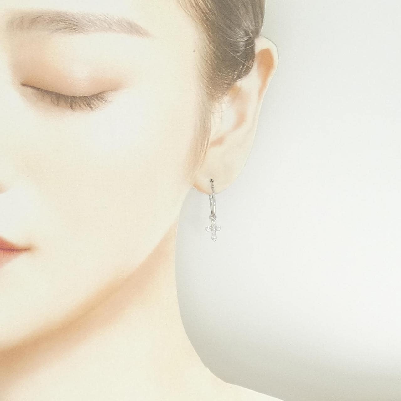 PT900 2WAY クロス ダイヤモンド ピアス 0.30CT