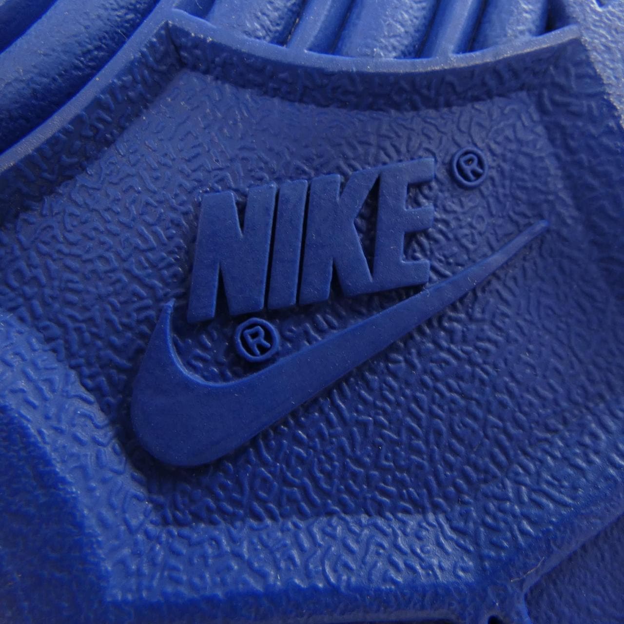 ナイキ NIKE 850477-100 スニーカー