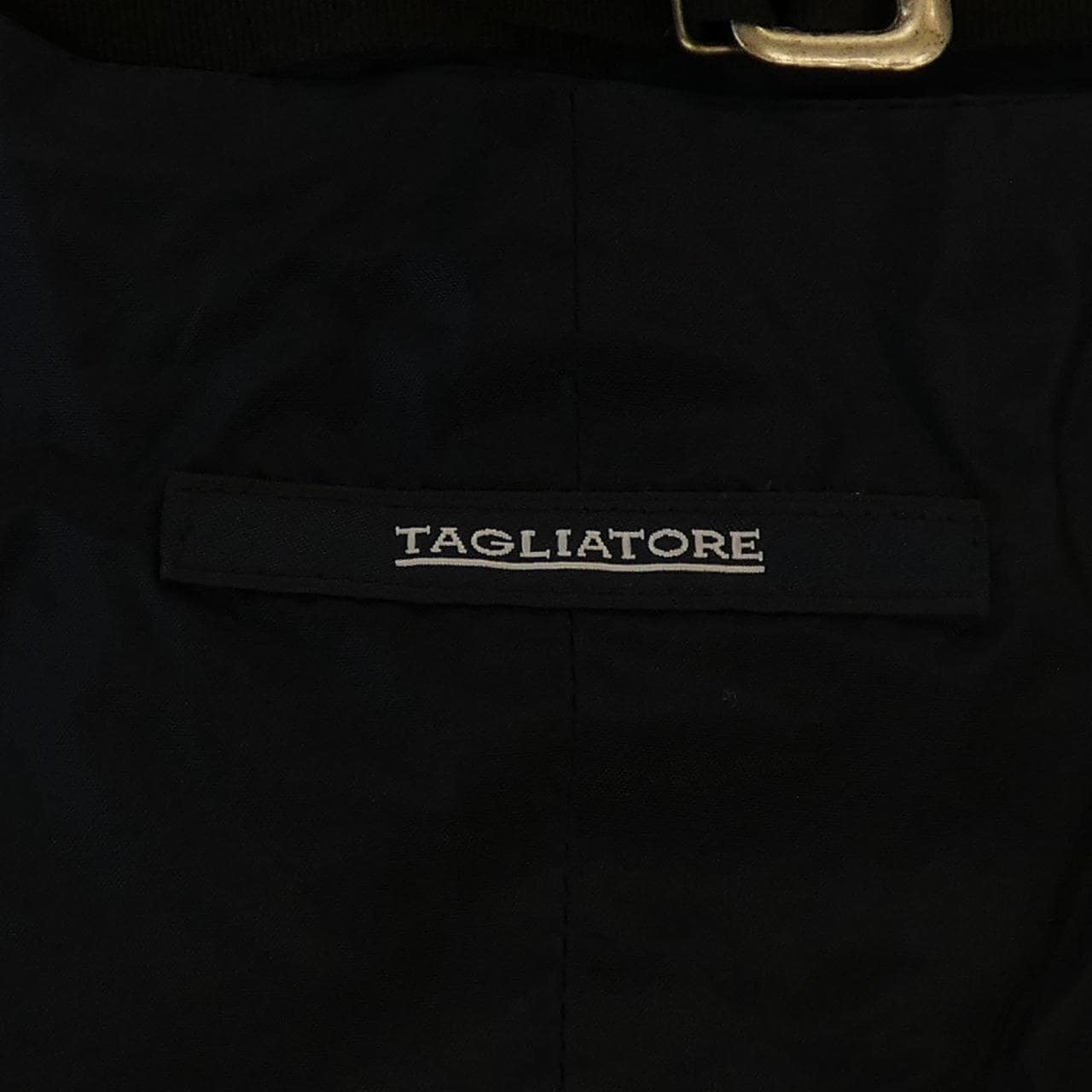 タリアトーレ TAGLIATORE ベスト