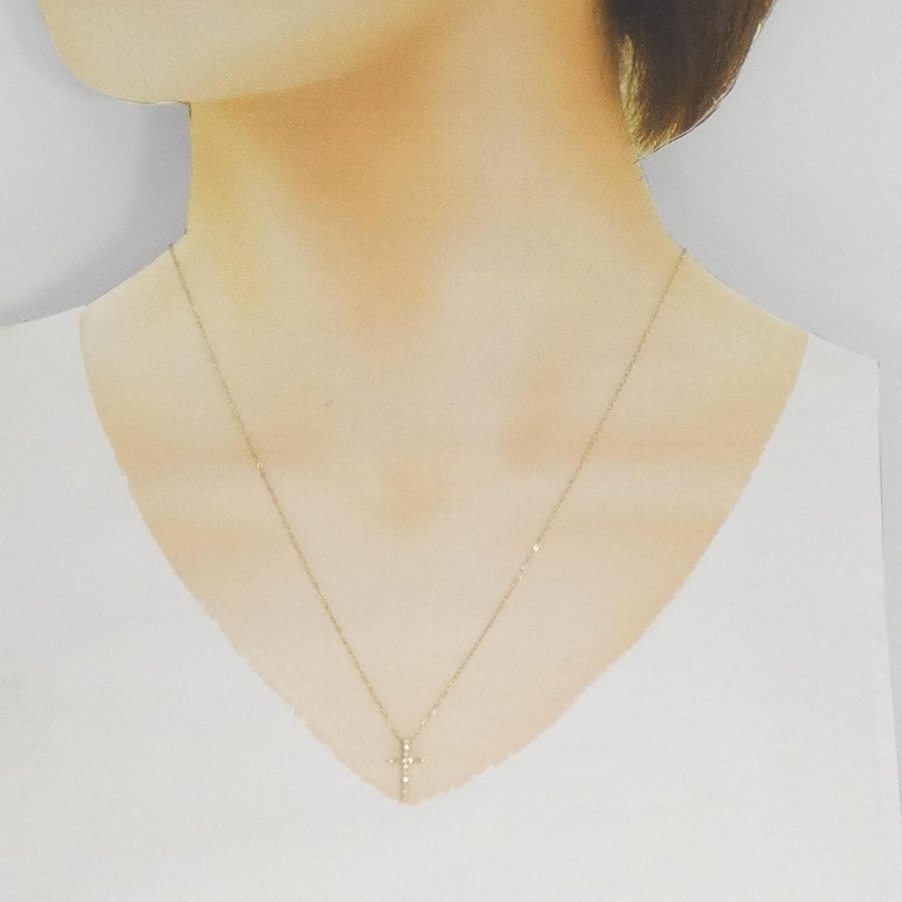 4゜C 十字钻石项链