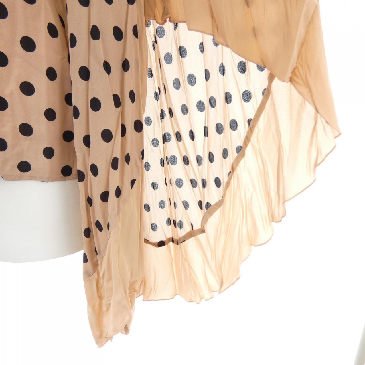 ザニューハウス THE NEWHOUSE トップス