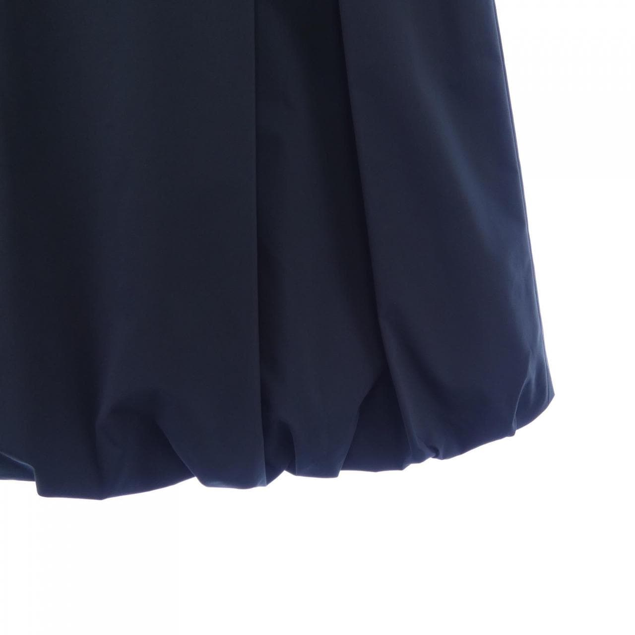 トゥービーシック TO BE CHIC スカート