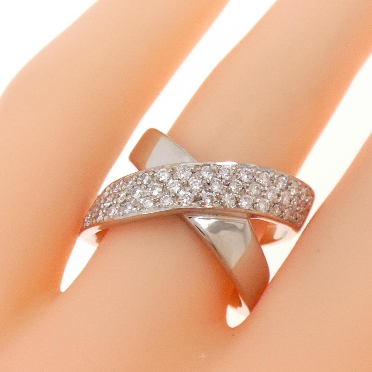 K18WG パヴェ ダイヤモンド リング 0.46CT