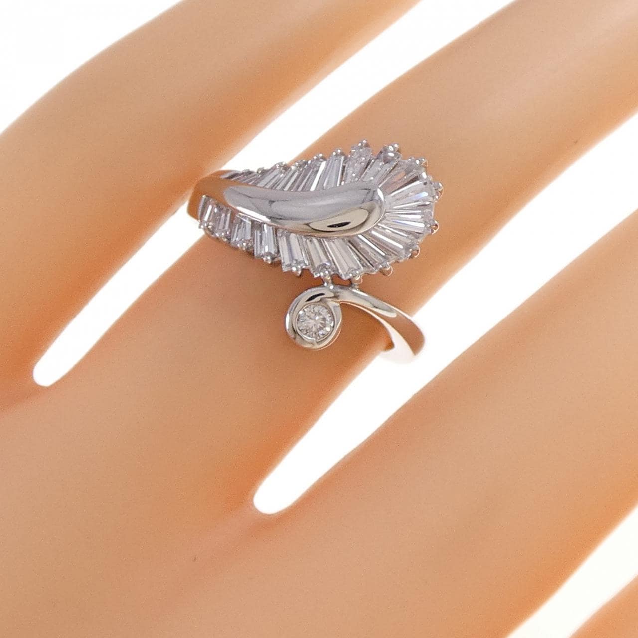 PT900 ダイヤモンド リング 1.00CT