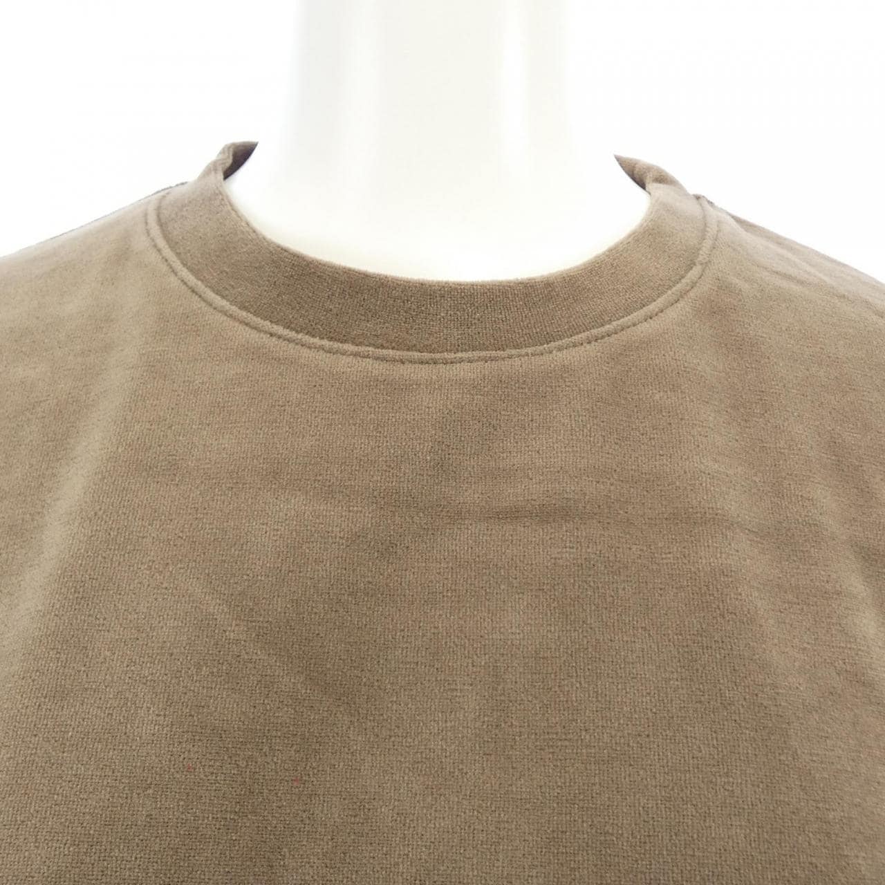 ザニューハウス THE NEWHOUSE トップス