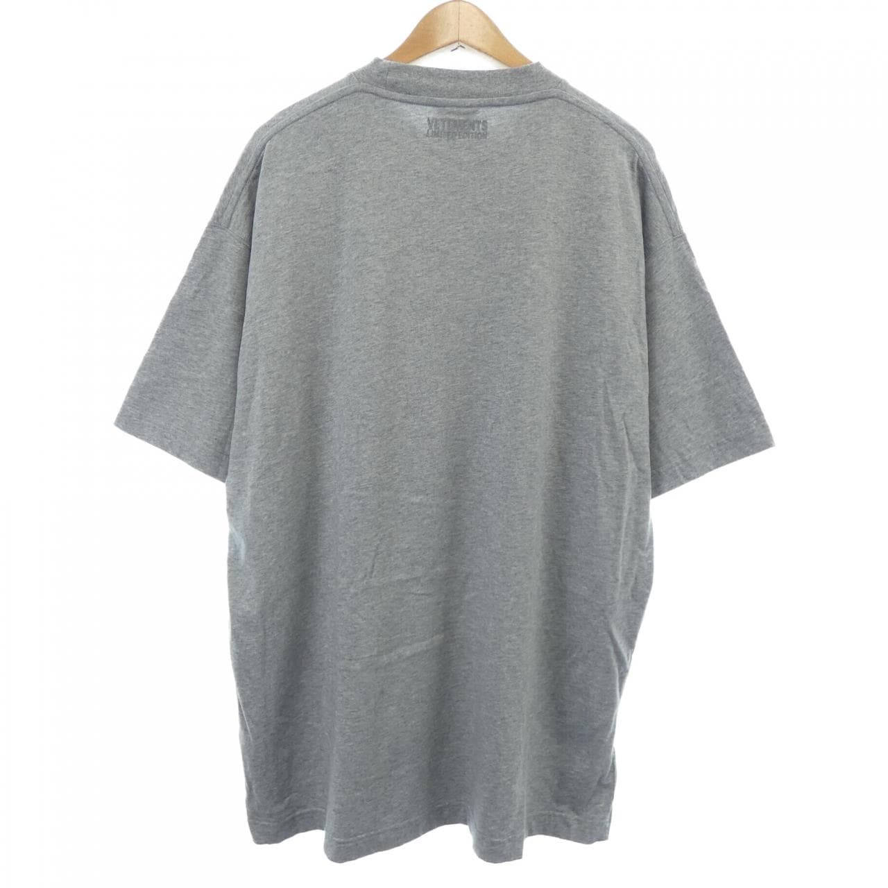 VETEMENTS VETEMENTS T-Shirt
