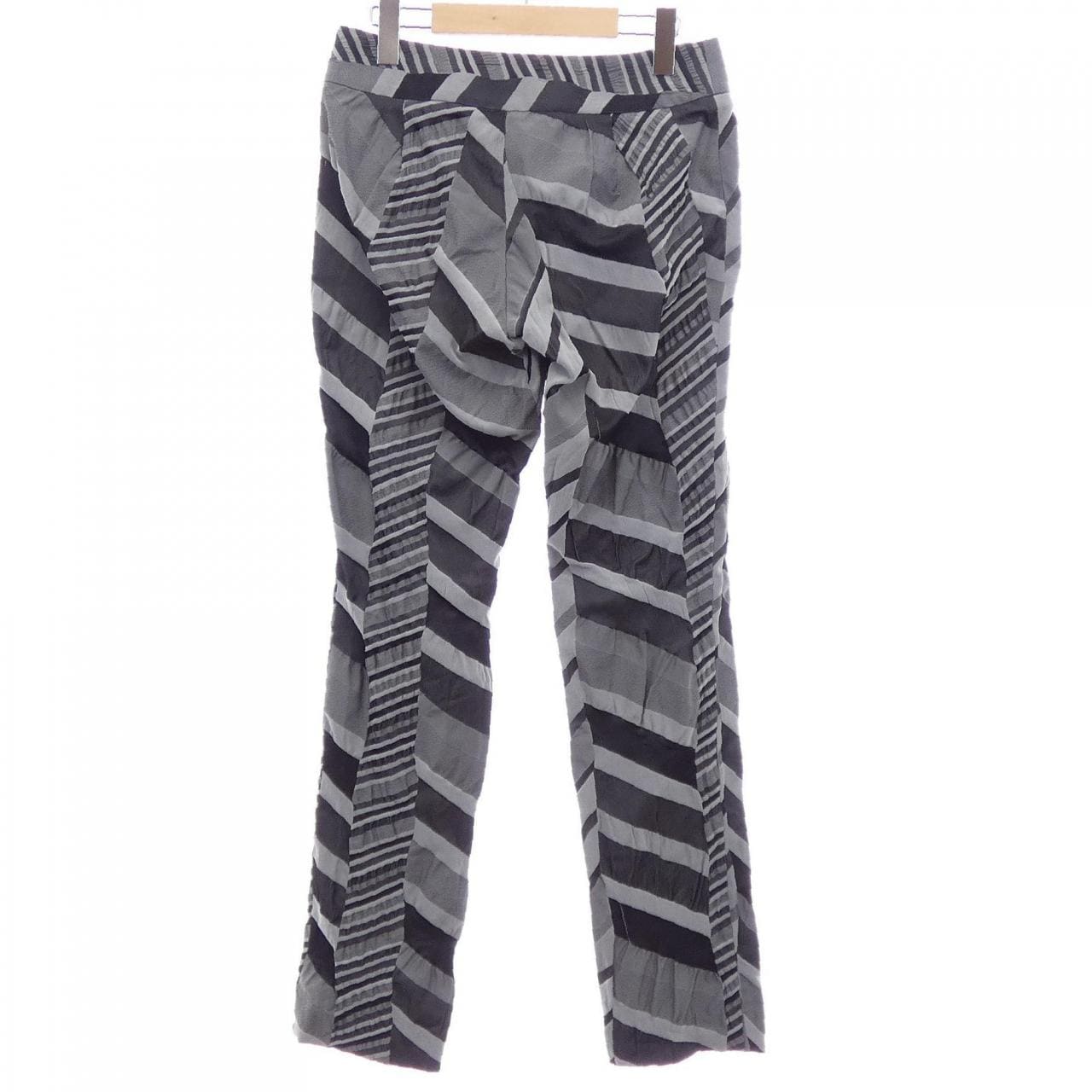 イッセイミヤケ ISSEY MIYAKE IM43FF016 パンツ