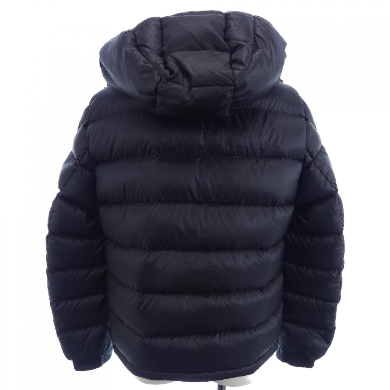 モンクレール MONCLER ダウンジャケット