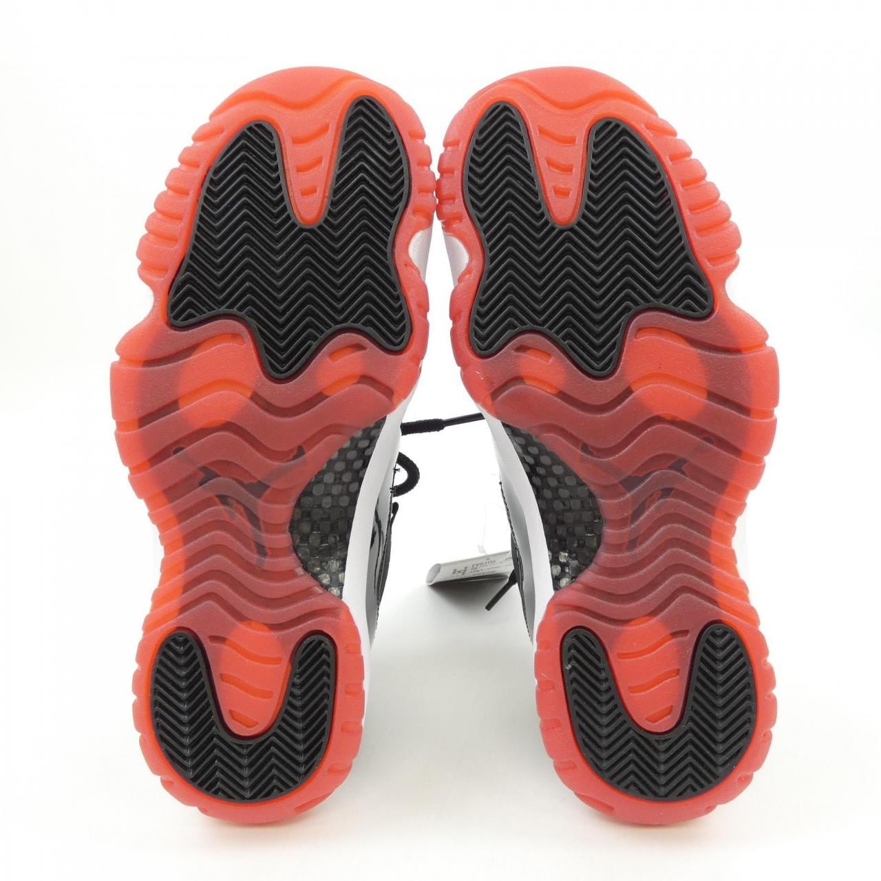 ナイキ ジョーダン NIKE JORDAN FV5104-006 スニーカー