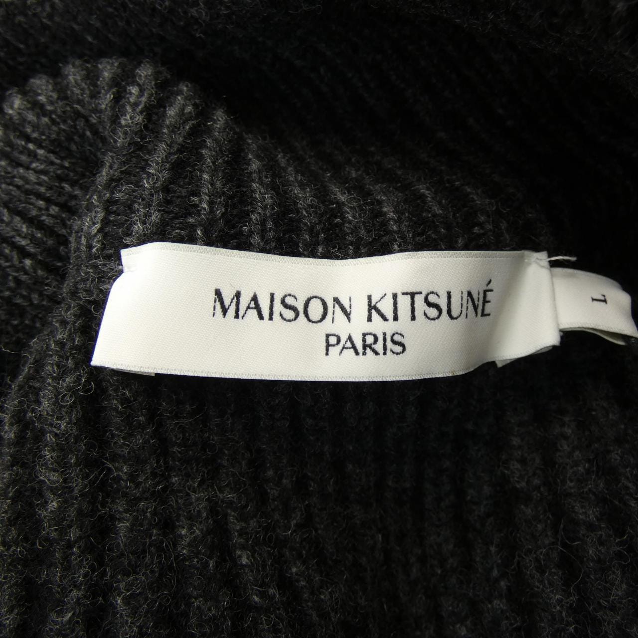 MAISON KITSUNE Kitsune Knit