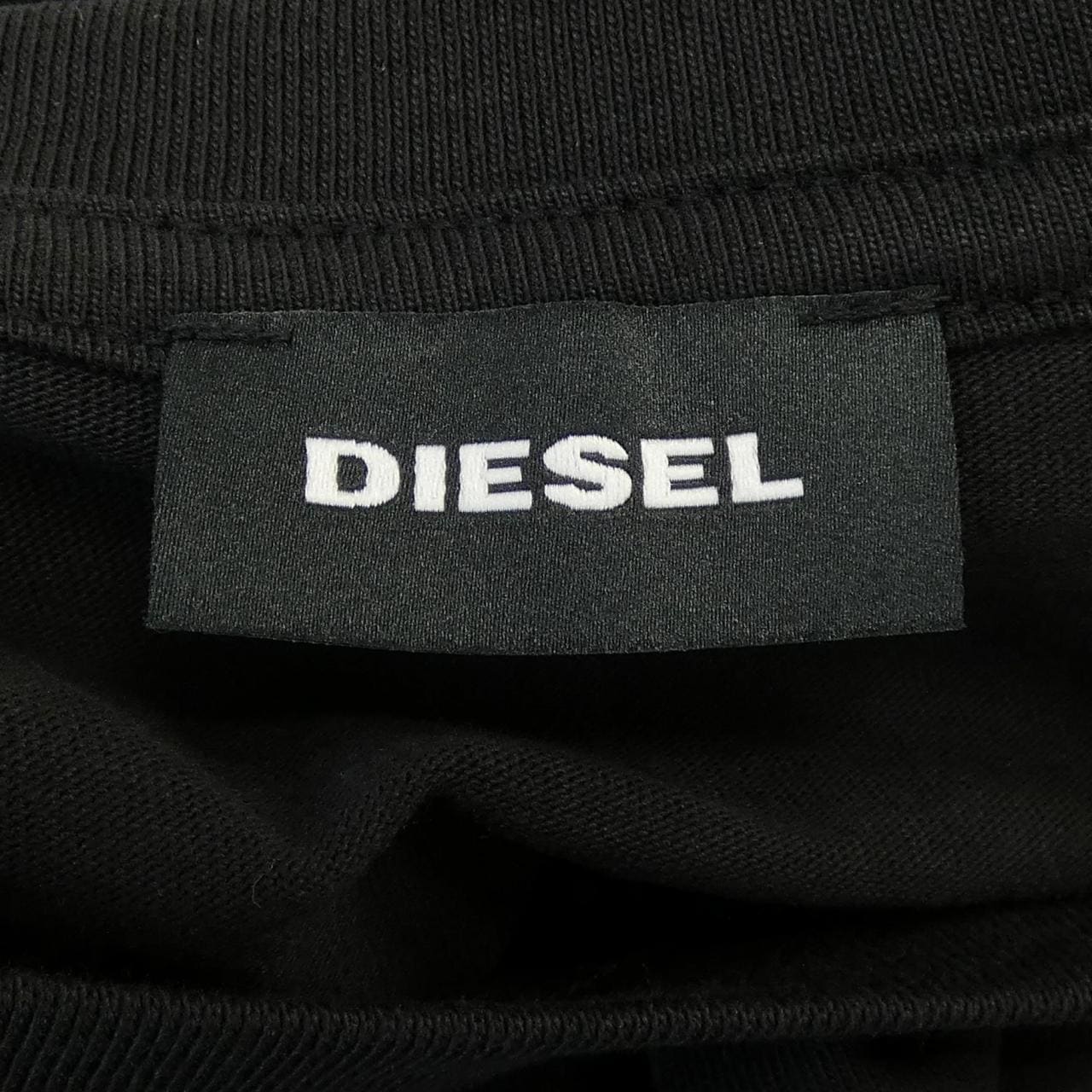 ディーゼル DIESEL Tシャツ