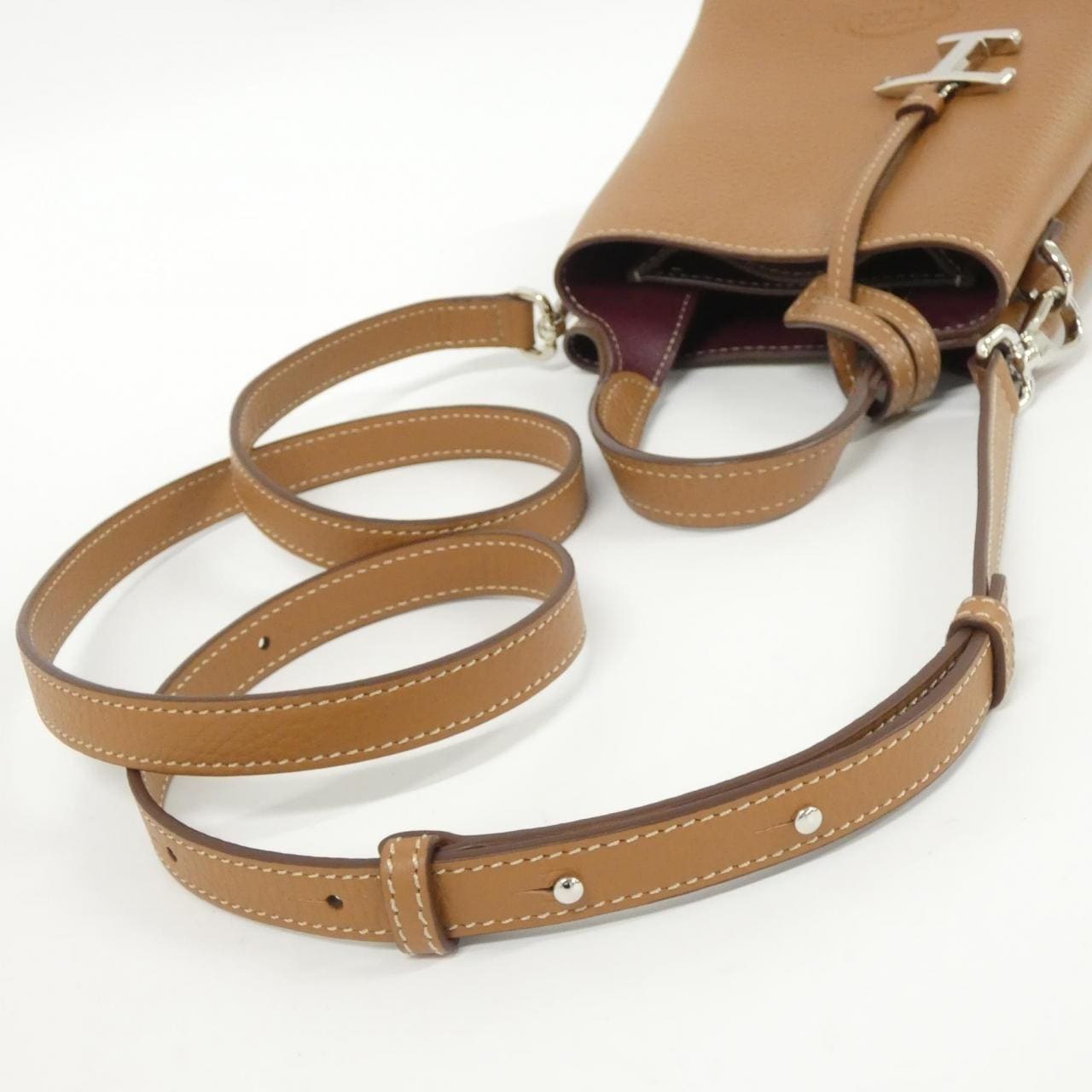 トッズ T TIMELESS  XBWAPAT9000QRI9P13 バッグ