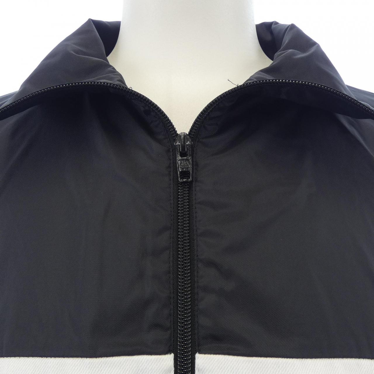 バレンシアガ BALENCIAGA 529213 TBQ03 ジャケット