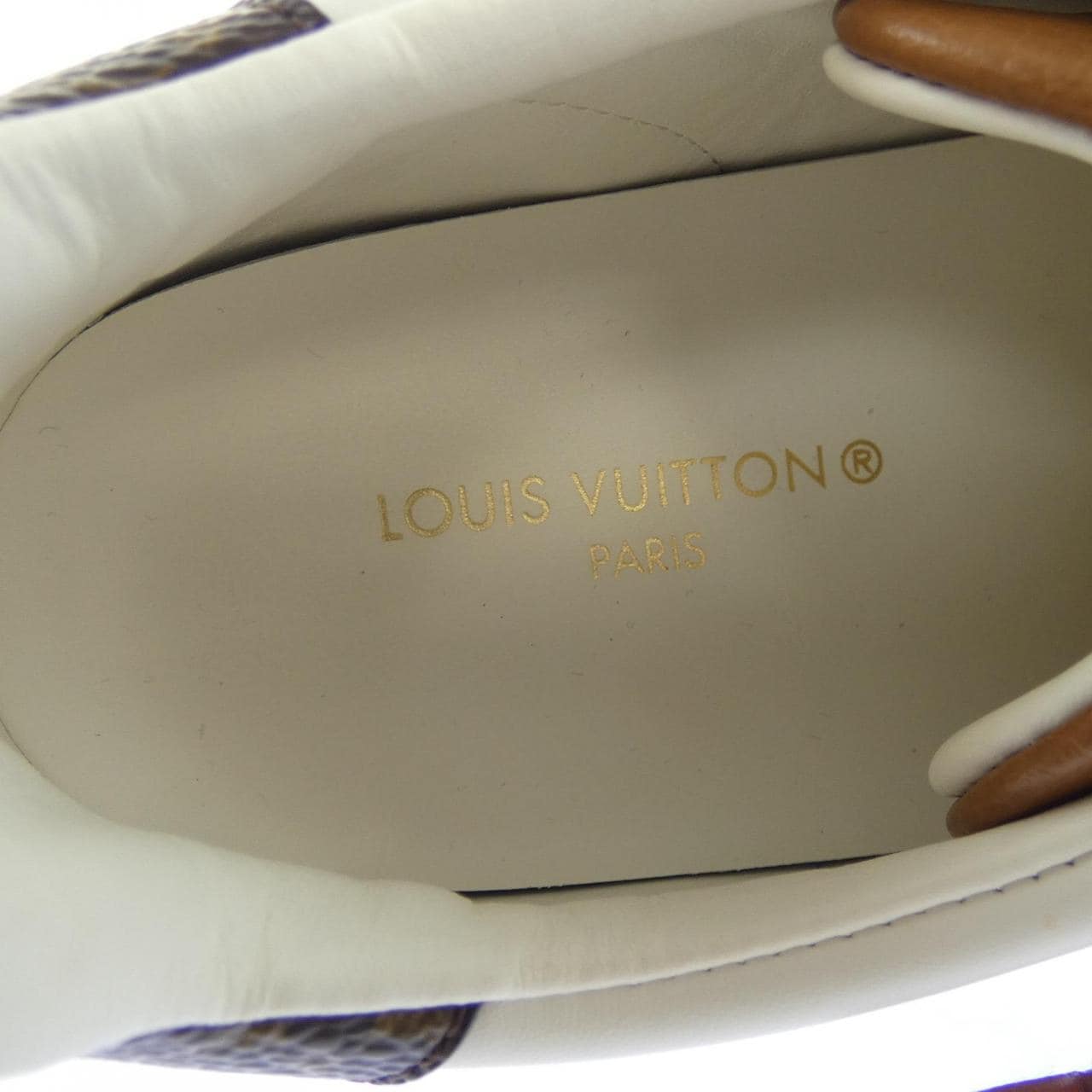 ルイヴィトン LOUIS VUITTON タイムアウトライン スニーカー