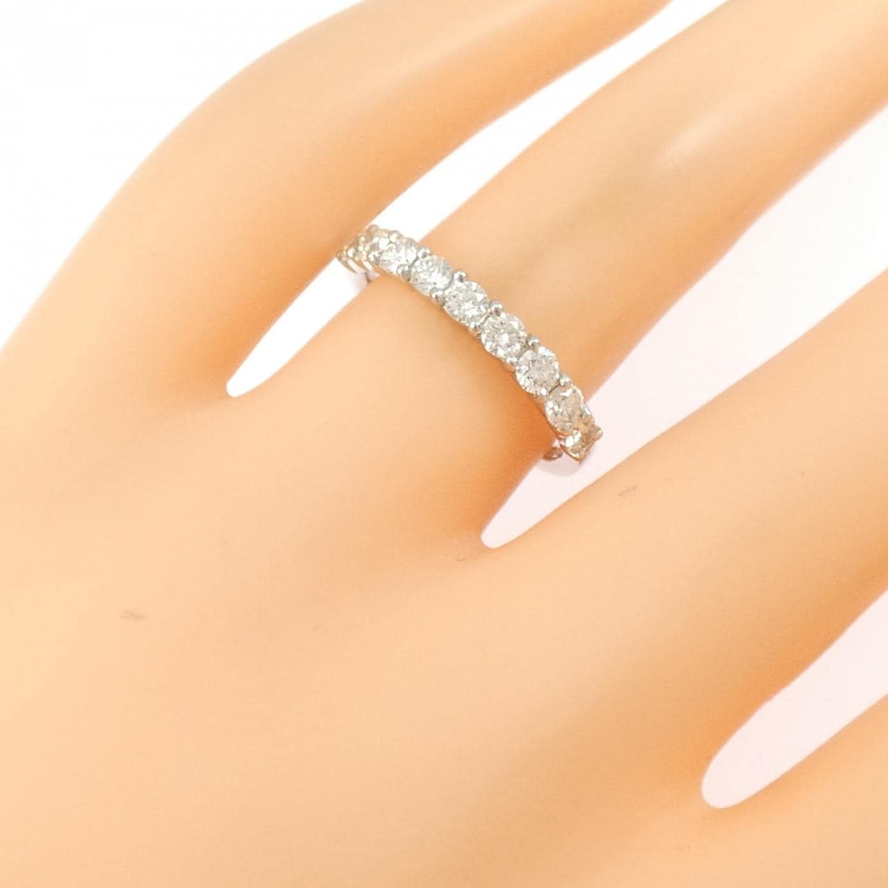 4゜C ダイヤモンド リング 0.585CT
