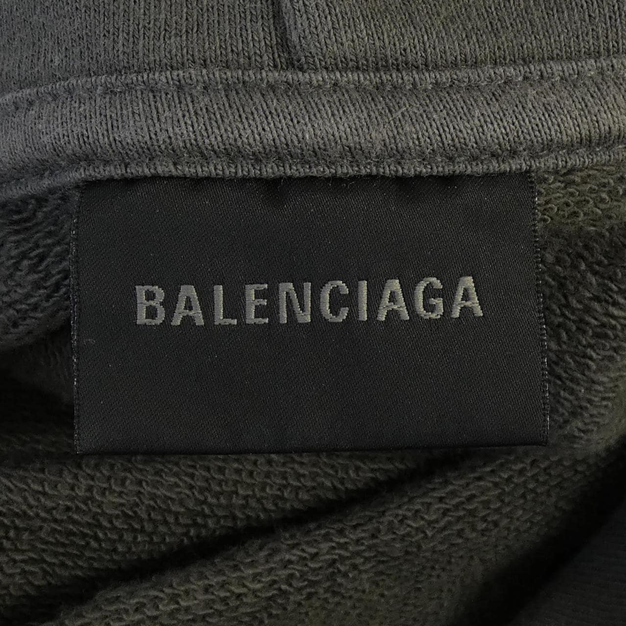 バレンシアガ BALENCIAGA 620947 TNVG6 パーカー