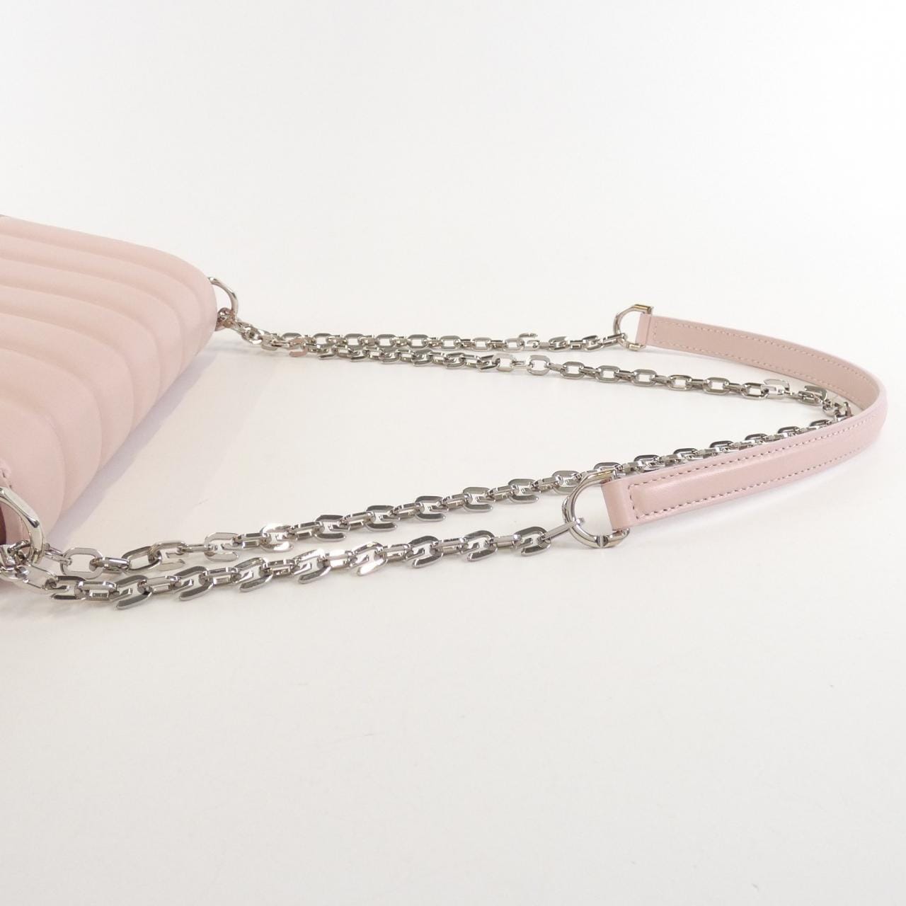 GIVENCHY 4G Medium Chain Bag BB50KHB16J Shoulder Bag