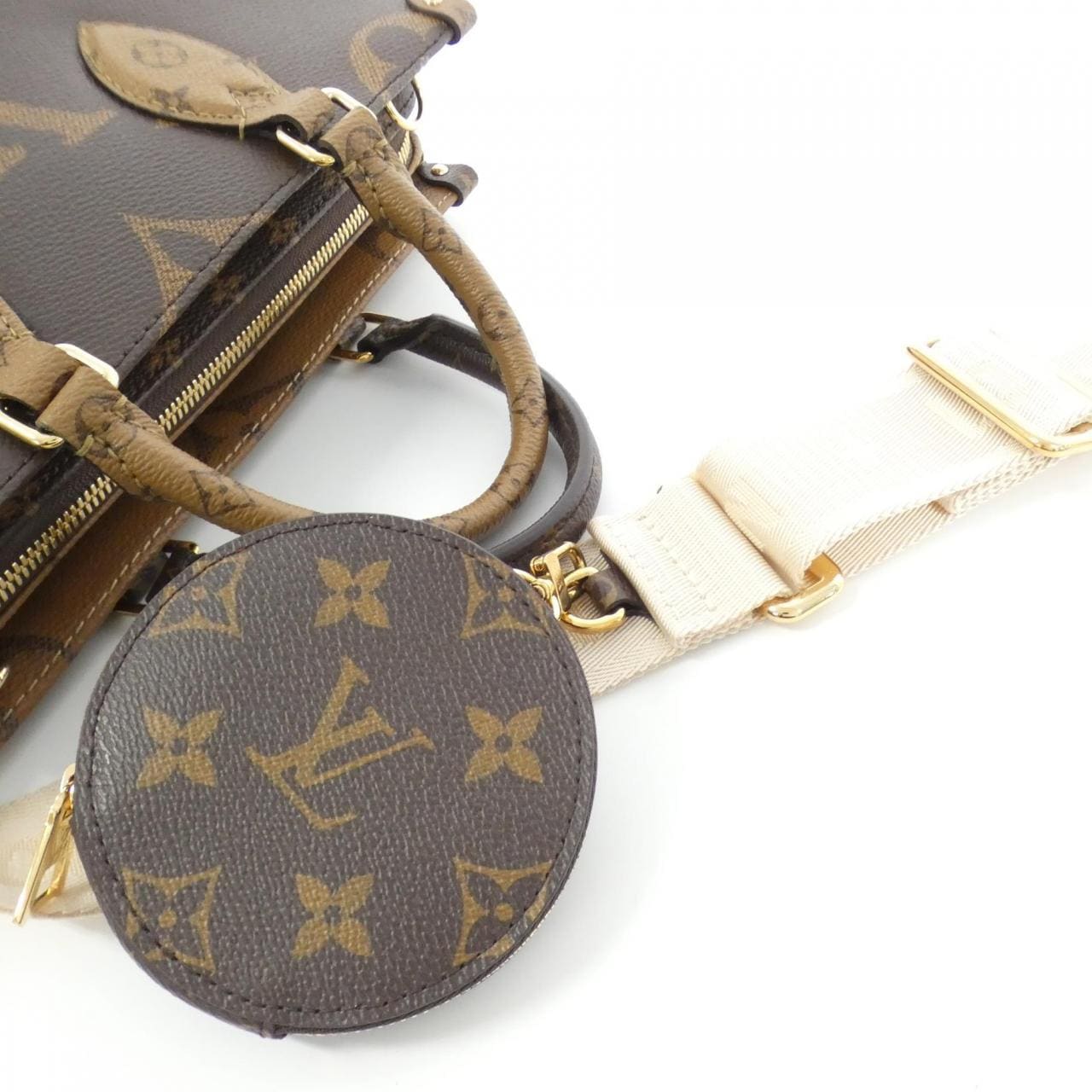 LOUIS VUITTON Monogram Giant On the Go EW M46653 Bag