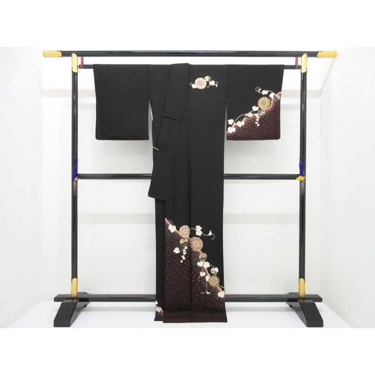 訪問着　友禅金彩加工　刺繍入り