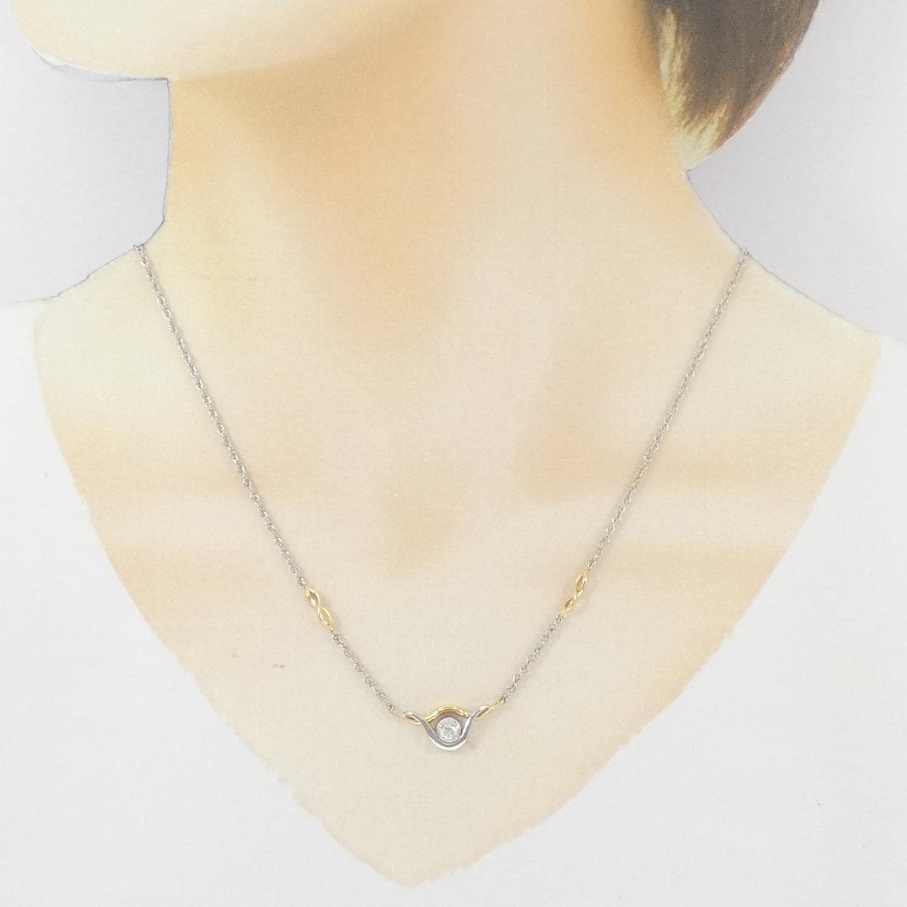 PT900/K18YG/PT850 ダイヤモンド ネックレス 0.14CT