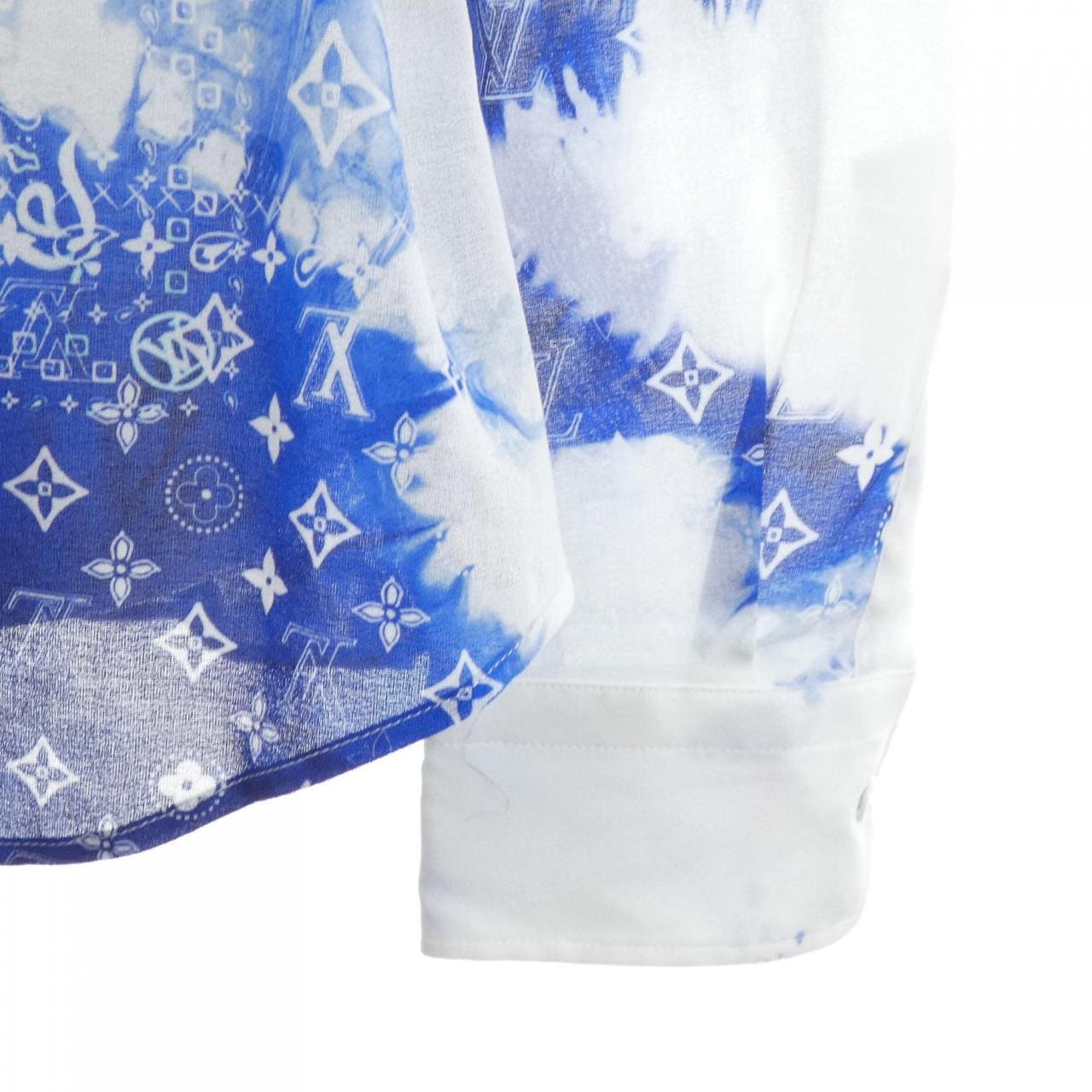 ルイヴィトン LOUIS VUITTON モノグラムバンダナフックディテールロングスリーブシャツ HNS08WN08 シャツ