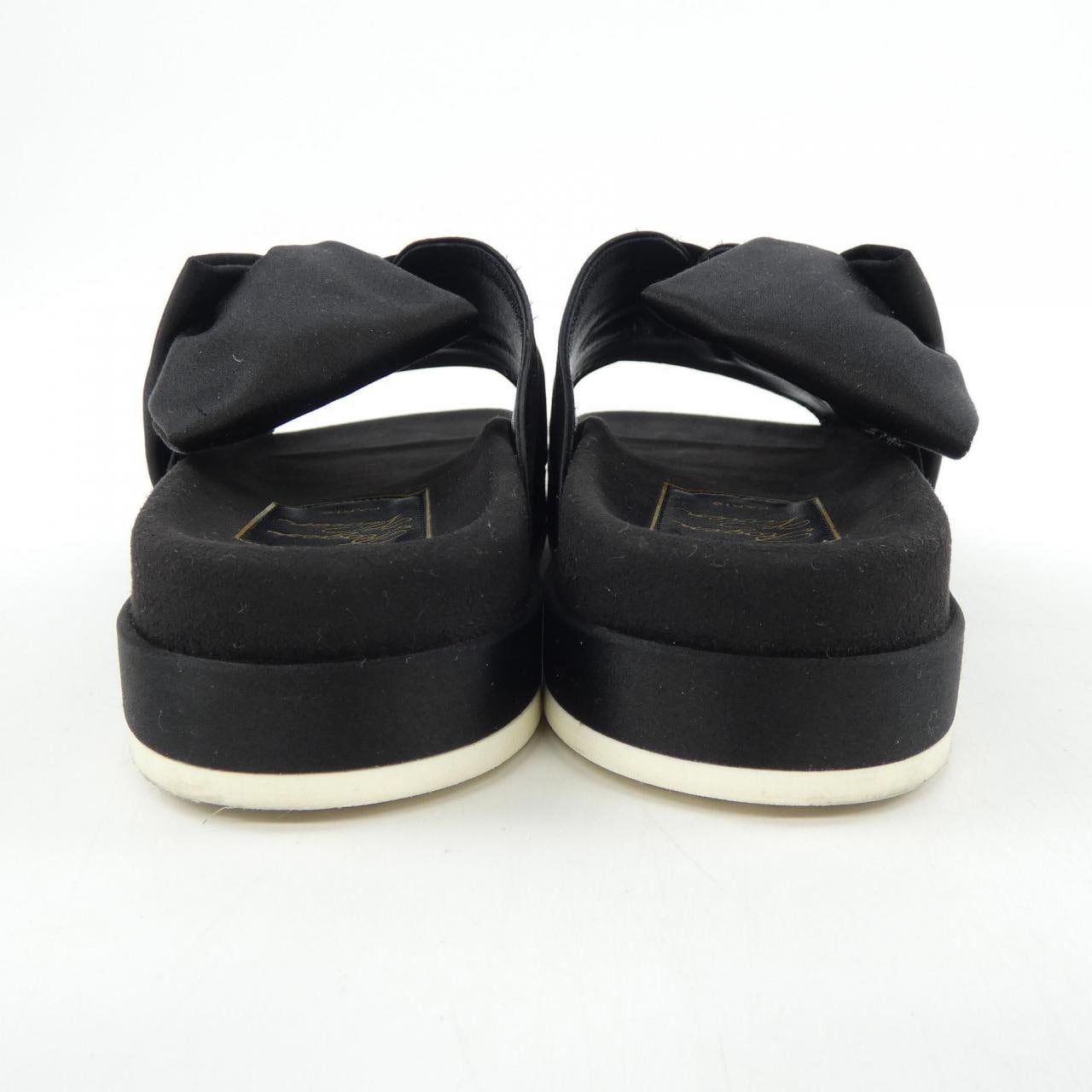 ロジェヴィヴィエ ROGER VIVIER サンダル