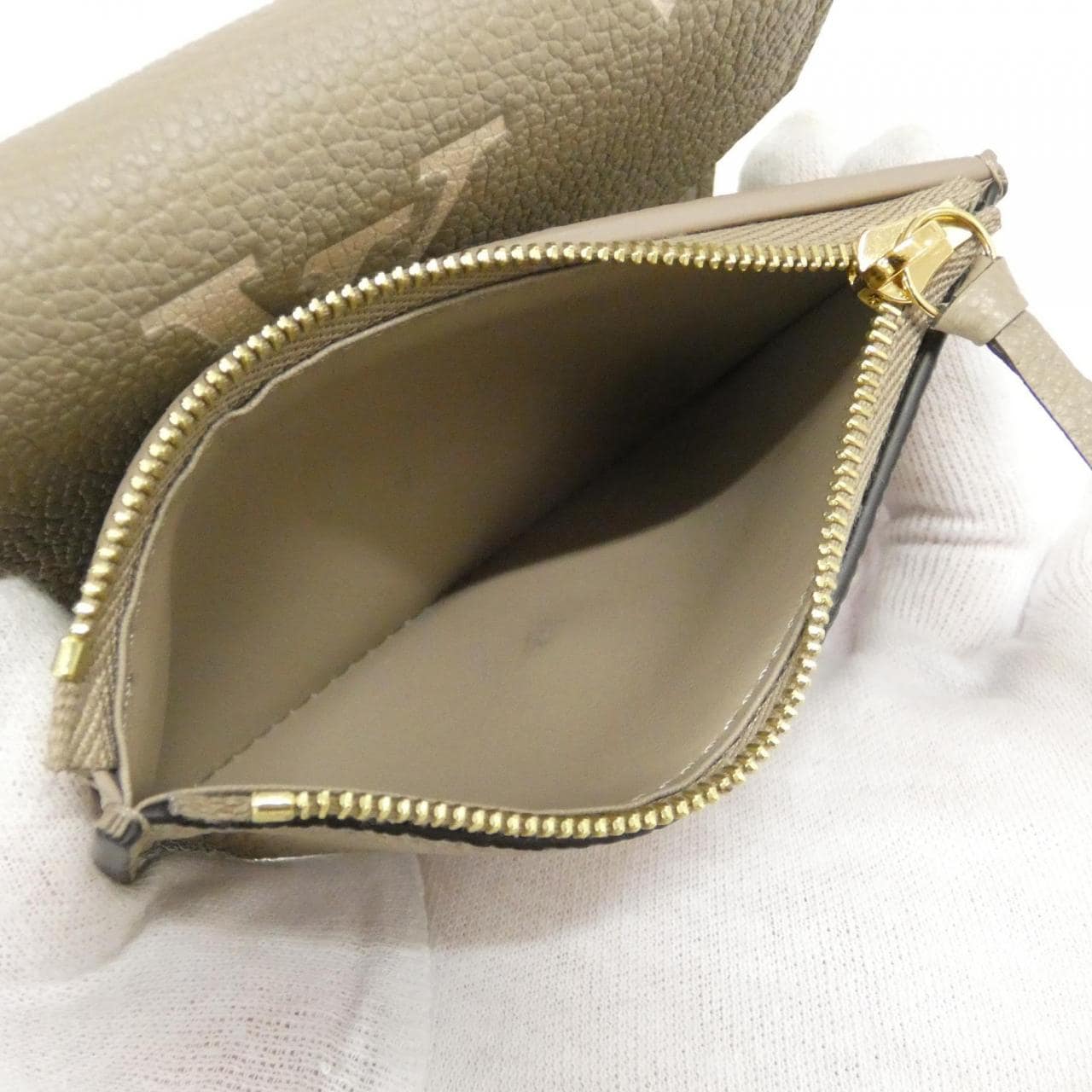 ルイヴィトン バイカラー モノグラム アンプラント ポルトフォイユ ヴィクトリーヌ M81861 財布