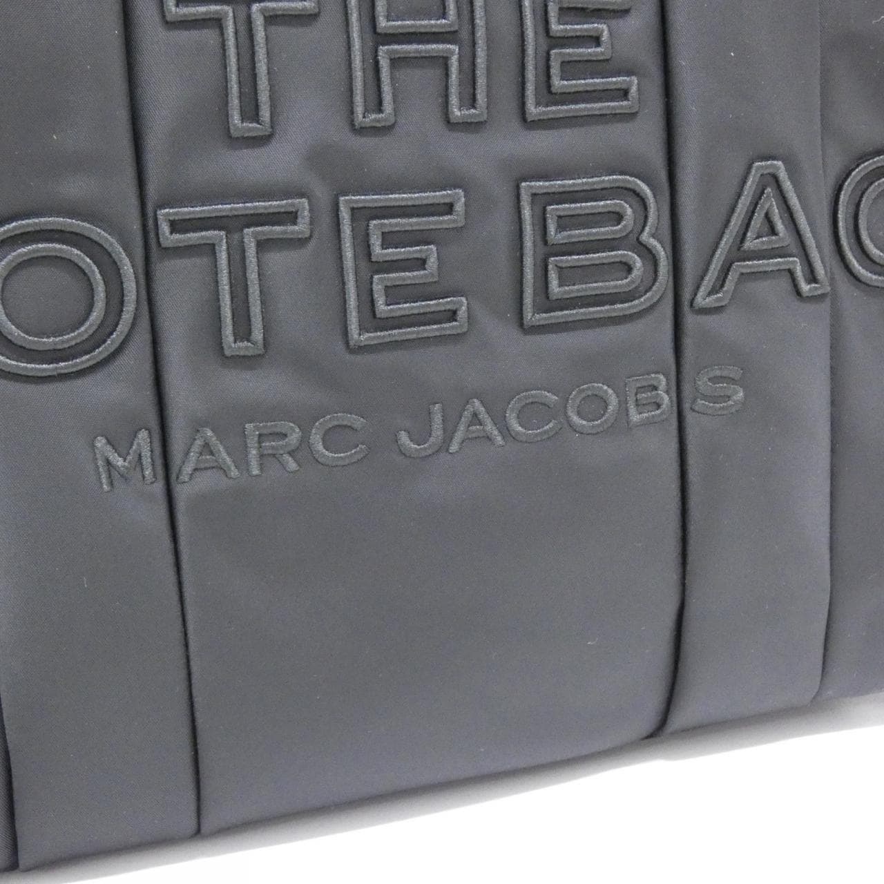 【新品】マークジェイコブス THE PUFFY 2R4HTT016H03 バッグ
