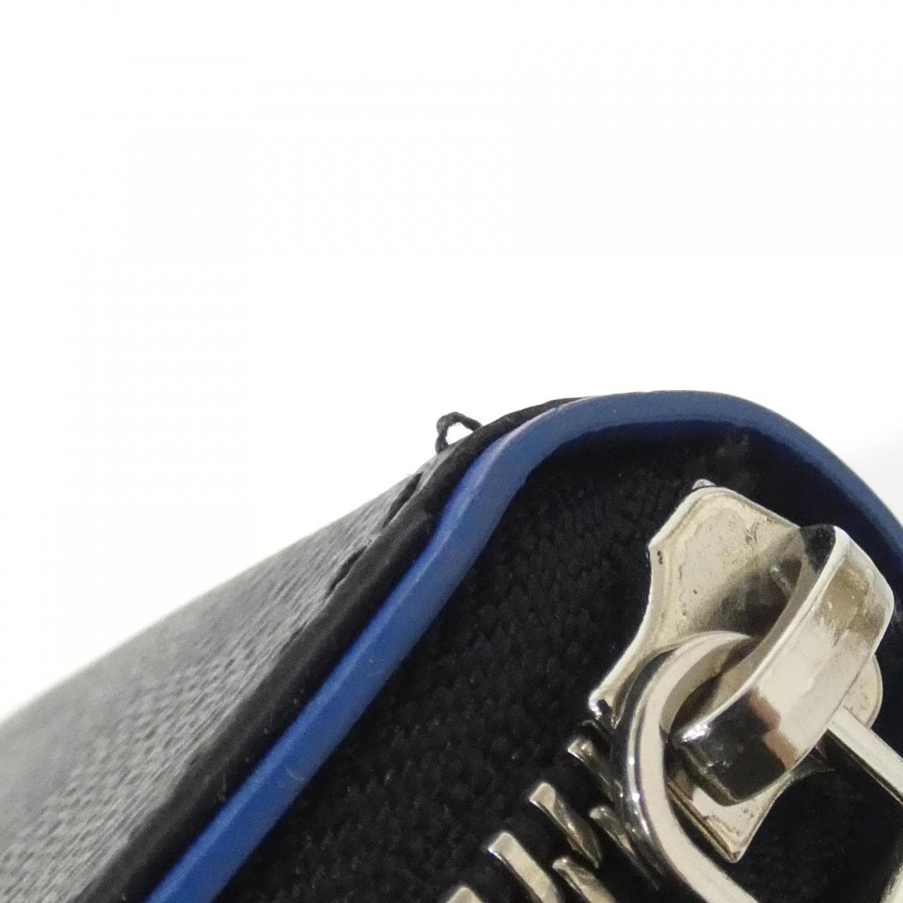 ルイヴィトン ダミエ グラフィット ジッピー ウォレット ヴェルティカル N64436 財布