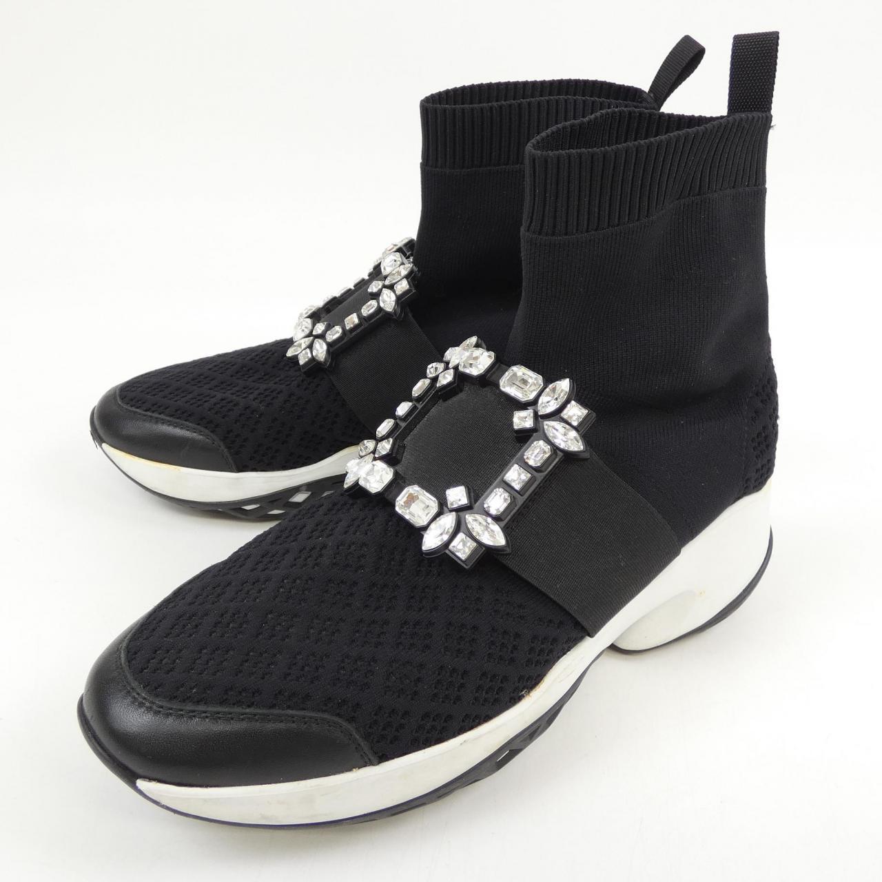 ロジェヴィヴィエ ROGER VIVIER ヴィヴラン ストラスバックル ブーツ