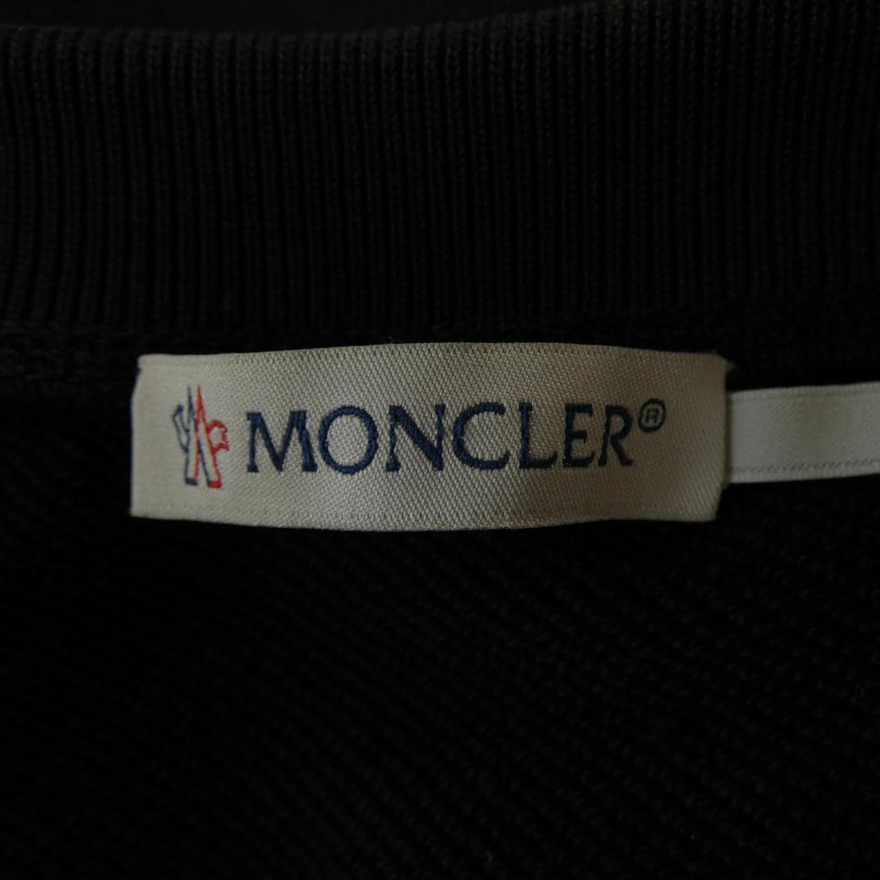 モンクレール MONCLER 10938071400 トップス
