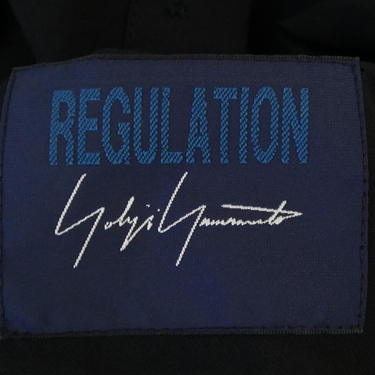 レギュレーションヨウジヤマモト REGULATION Yohji Yamamoto FM-B94-200 シャツ