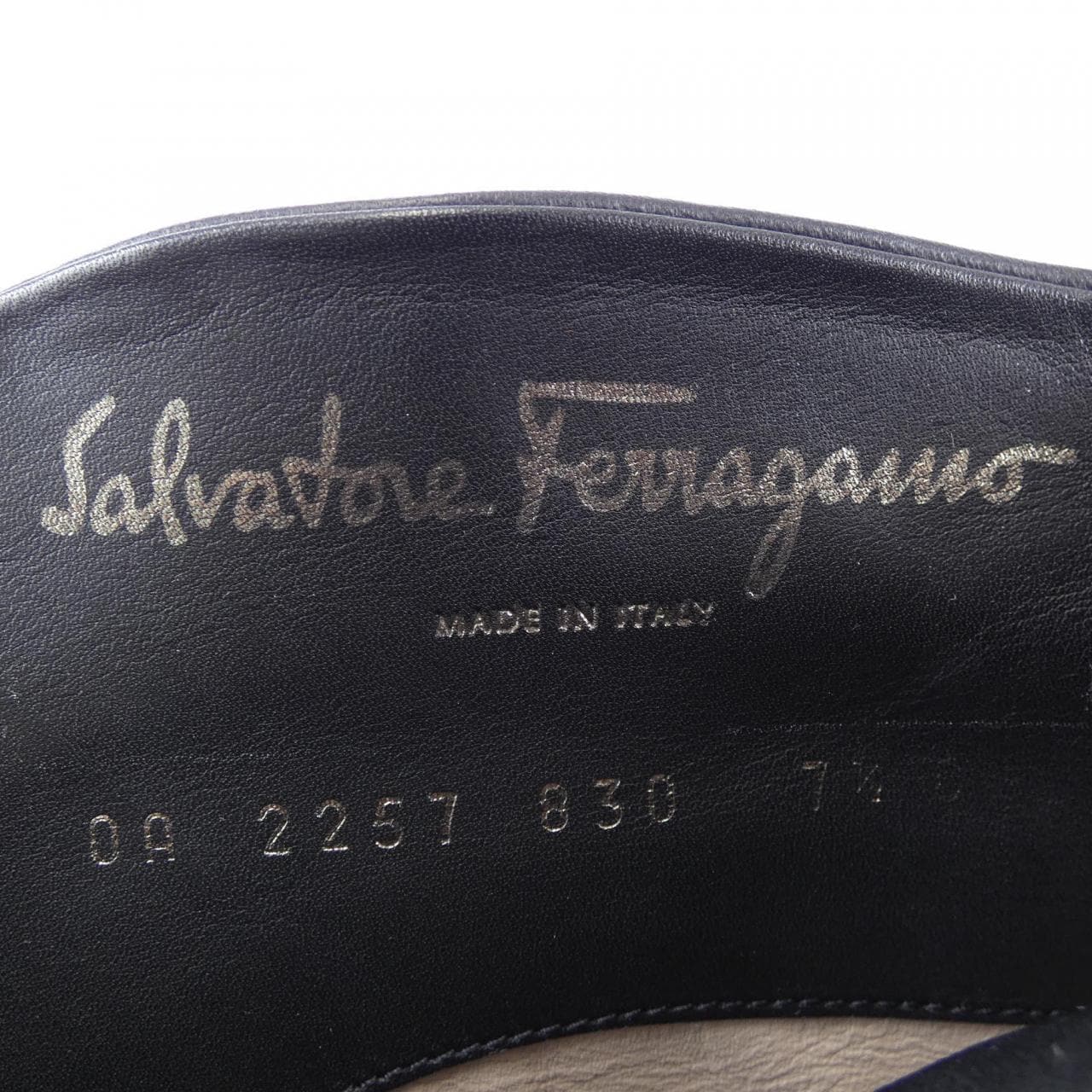 サルヴァトーレフェラガモ SALVATORE FERRAGAMO ブーツ