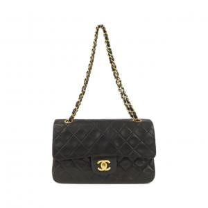 CHANEL shoulder bag