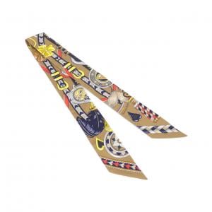 エルメス HARNAIS DE COEUR ツイリー 064090S スカーフ