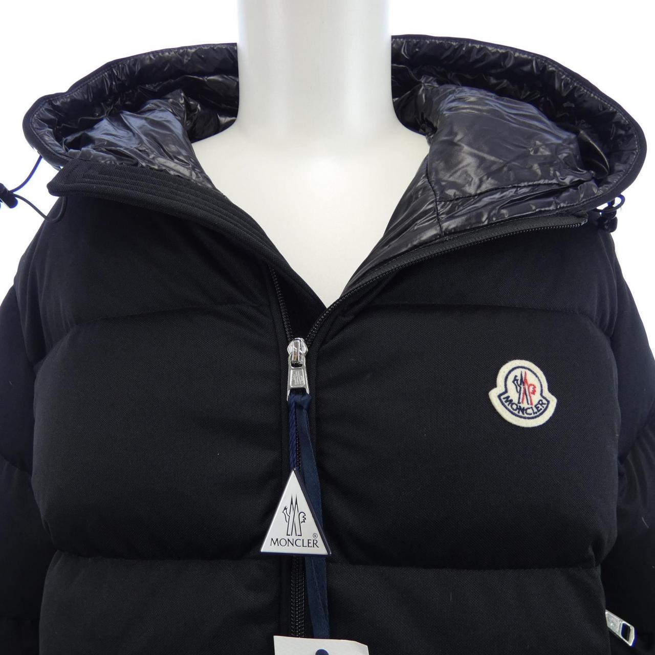 モンクレール MONCLER ダウンジャケット