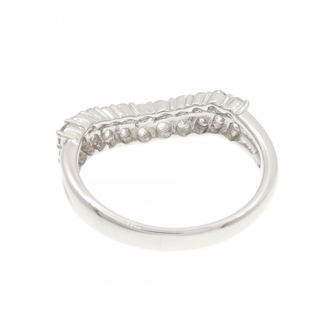 PT900 ダイヤモンド リング 0.70CT