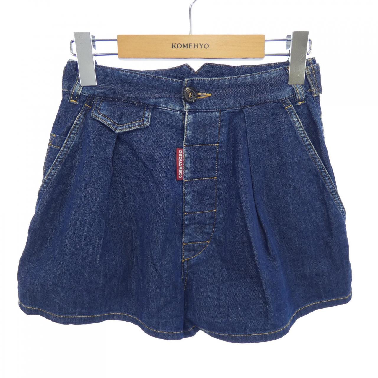 ディースクエアード DSQUARED2 ショートパンツ
